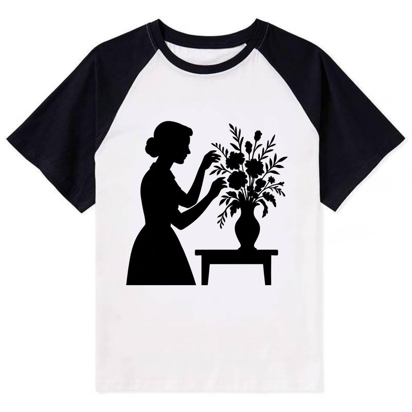 Florist arranging dramatic bouquet - Contrast Raglan T-shirt - Black