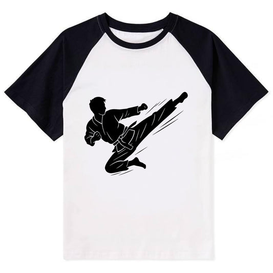 Korean taekwondo flying kick - Contrast Raglan T-shirt - Black