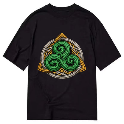 Spiral Knot Triskele - Classic T-shirt - Black