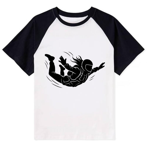 Skydiver free-fall position - Contrast Raglan T-shirt