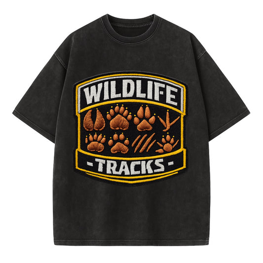 WILDLIFE TRACKS - animal footprints in brown , tracker - Vintage T-shirt - Black