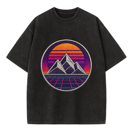Retrowave Mountains - Vintage T-shirt - Black