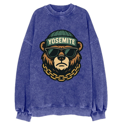 Yosemite Bear - Vintage Sweatshirt - Blue