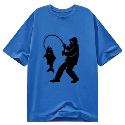 Alaskan fisherman hauling catch - Classic T-shirt - Blue