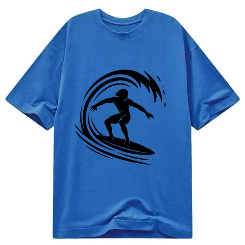Hawaiian surfer riding big wave - Classic T-shirt