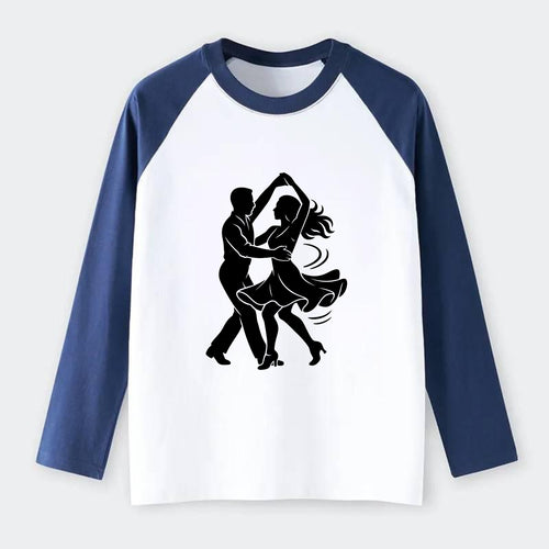 Salsa dancers spinning turn - Raglan Long Sleeve T-Shirt