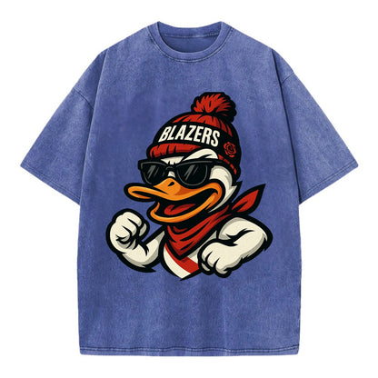 Oregon Duck wearing Trail Blazers beanie with rose patch and wayfarer sunglasses - Vintage T-shirt - Blue