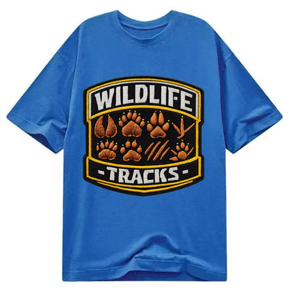 WILDLIFE TRACKS - animal footprints in brown , tracker - Classic T-shirt - Blue