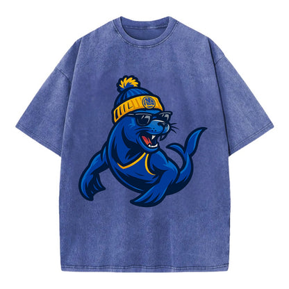 Bay Area Sea Lion wearing Warriors blue and gold beanie with Golden Gate and - Vintage T-shirt - Blue