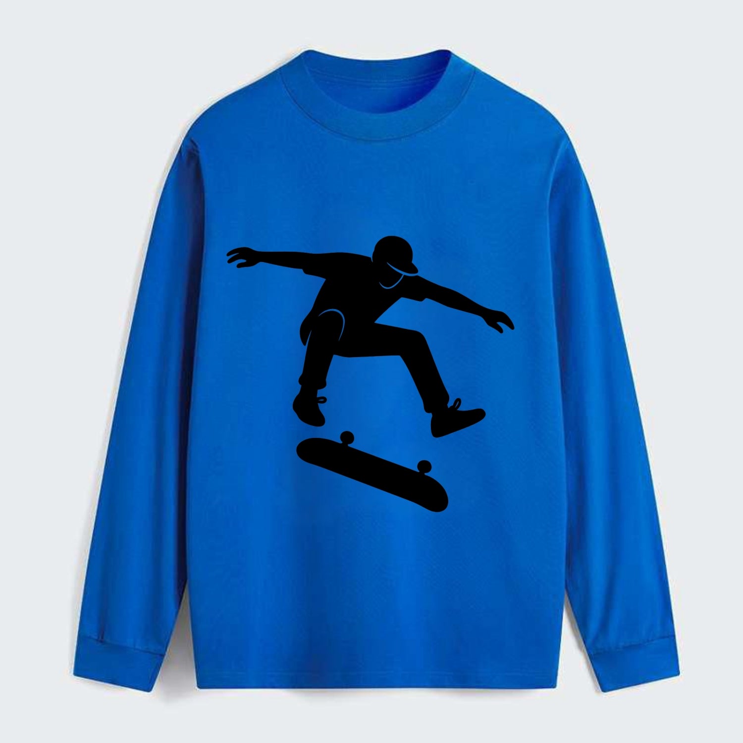 Skateboarder doing kickflip trick - Classic Long Sleeve Shirt - Blue
