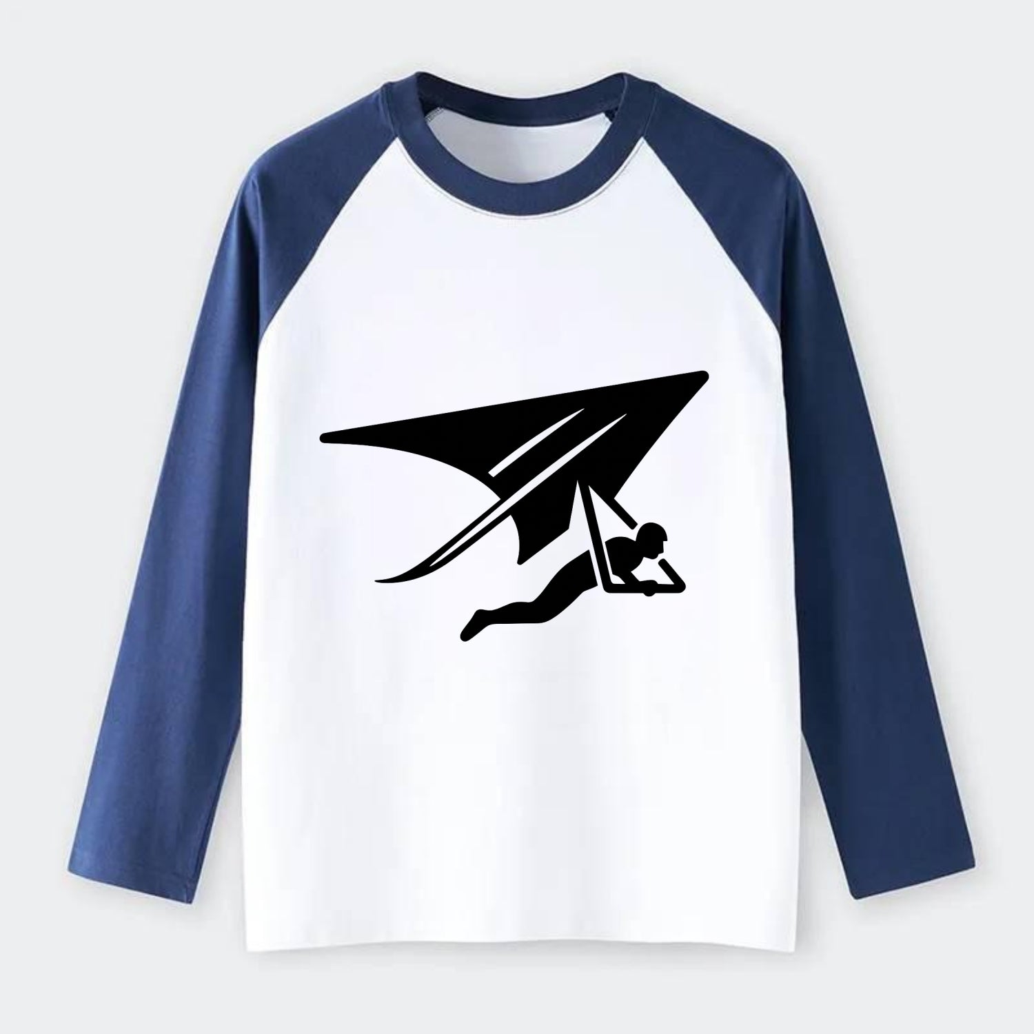 Hang glider soaring - Raglan Long Sleeve T-Shirt - Blue