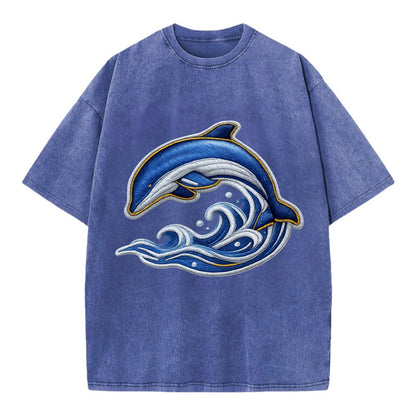 Embroidered patch design - SWIMMING DOLPHIN - diving dolphin with waves in blue - Vintage T-shirt - Blue