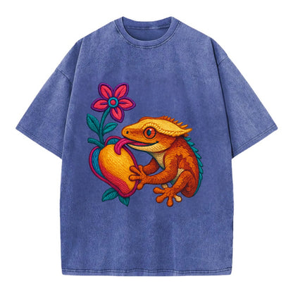 Crested Gecko - Vintage T-shirt - Blue
