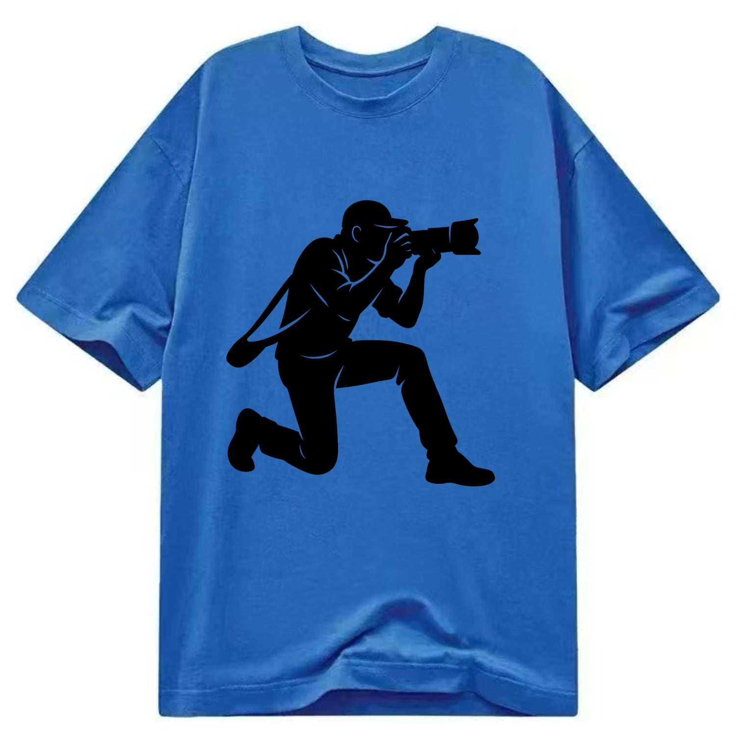 Photographer capturing perfect shot - Classic T-shirt - Blue
