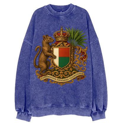 Madagascar Fossa Hunter  - Vintage Sweatshirt - Blue
