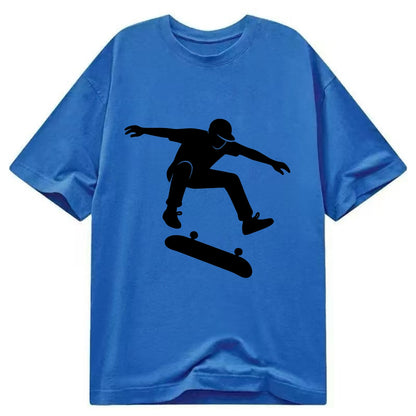 Skateboarder doing kickflip trick - Classic T-shirt - Blue