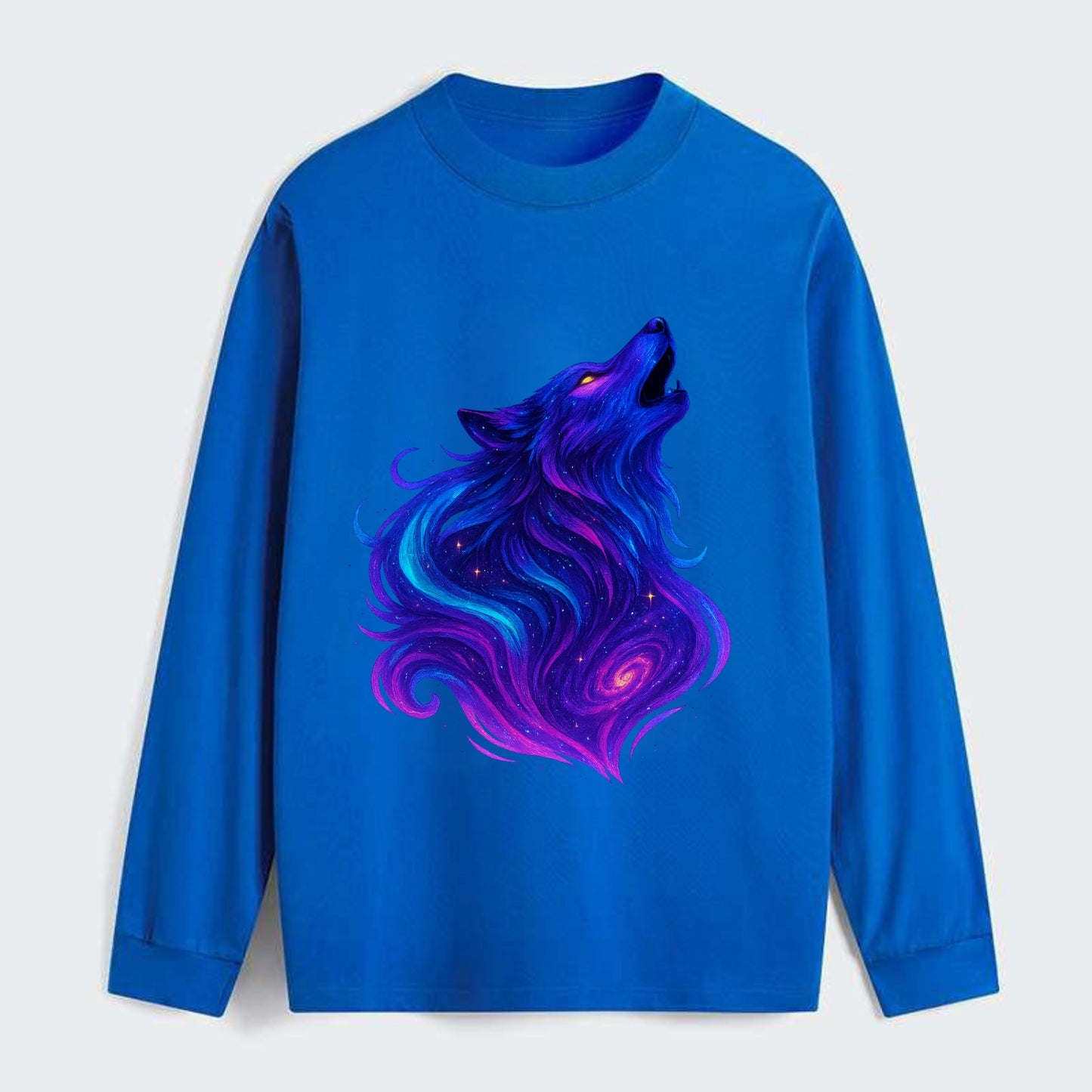 Noble wolf with flowing fur that transforms into aurora borealis - Classic Long Sleeve Shirt - Blue
