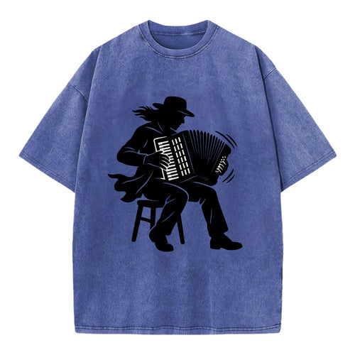 Accordion player street musician - Vintage T-shirt