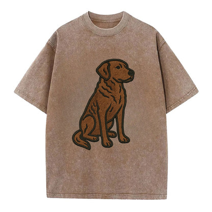Chesapeake Bay Retriever - Brown wavy coat embroidered sitting pose - Vintage T-shirt - Brown