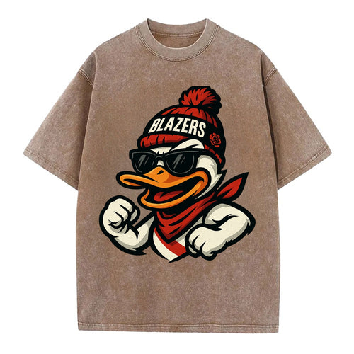 Oregon Duck wearing Trail Blazers beanie with rose patch and wayfarer sunglasses - Vintage T-shirt