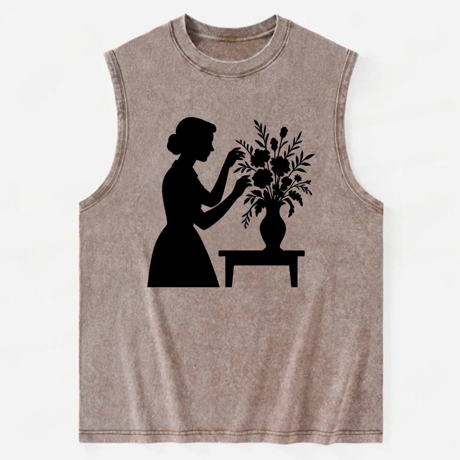 Florist arranging dramatic bouquet - Vintage Washed Tank - Brown