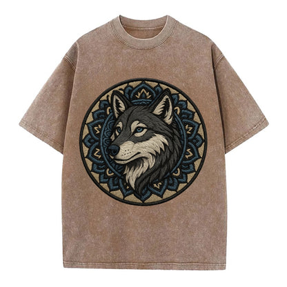 Mandala Wolf Pattern  - Vintage T-shirt - Brown