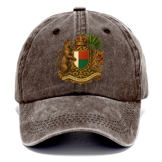 Madagascar Fossa Hunter  - Classic Cap - Brown