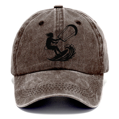 Kite surfer riding wave - Classic Cap - Brown