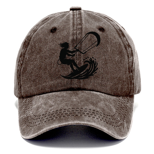 Kite surfer riding wave - Classic Cap - Brown