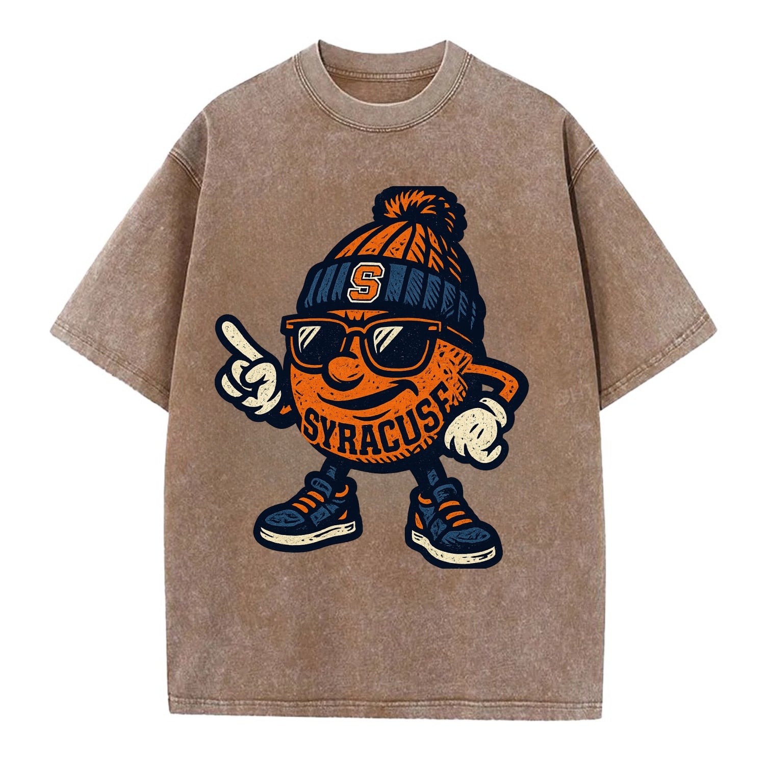 Syracuse Orange wearing Syracuse beanie with S patch - Vintage T-shirt - Brown