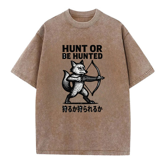Hunt or Be Hunted - Fox drawing bow and Vintage T-shirt - Brown
