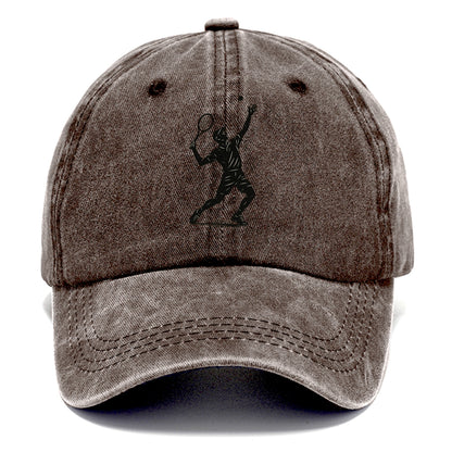 Tennis player serving with powerful form - Classic Cap - Brown