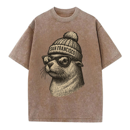 San Francisco Sea Lion wearing San Francisco beanie with pom pom and wayfarer - Vintage T-shirt - Brown