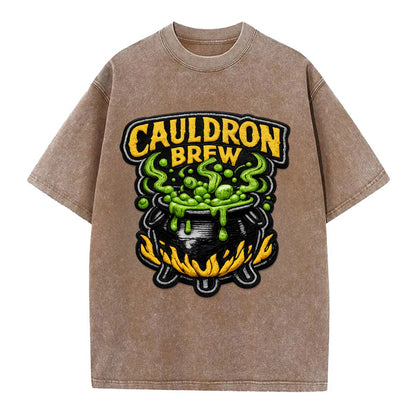 CAULDRON BREW - bubbling pot in black and green , witch craft - Vintage T-shirt - Brown