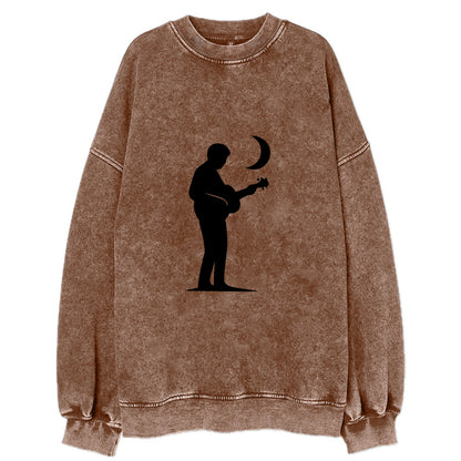 Guitarist playing acoustic under moonlight - Vintage Sweatshirt - Brown