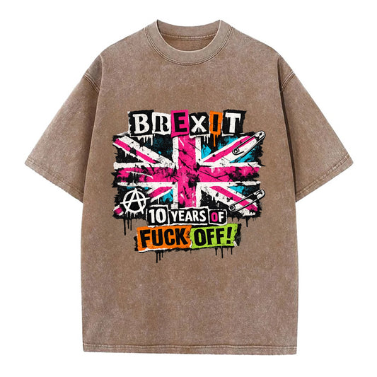 WEATHERED REBEL | Heavily distressed Union Jack | Faded vintage colors | Peeling - Vintage T-shirt - Brown