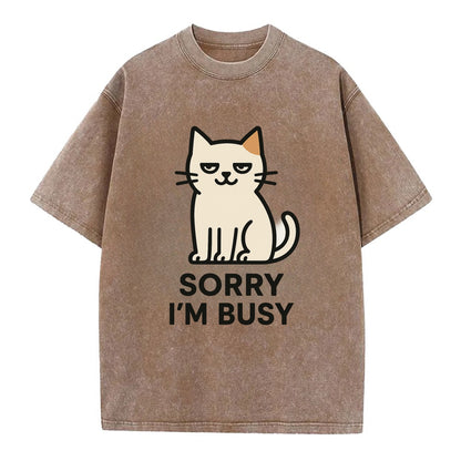 Cat sitting alone looking content - "SORRY I'M BUSY" - not sorry at all - Vintage T-shirt - Brown