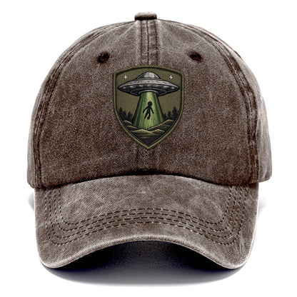 UFO ALIEN - flying saucer with beam in silver and green , extraterrestrial - Classic Cap - Brown
