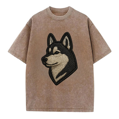 Siberian Husky - Contemporary wolf-like - Vintage T-shirt - Brown