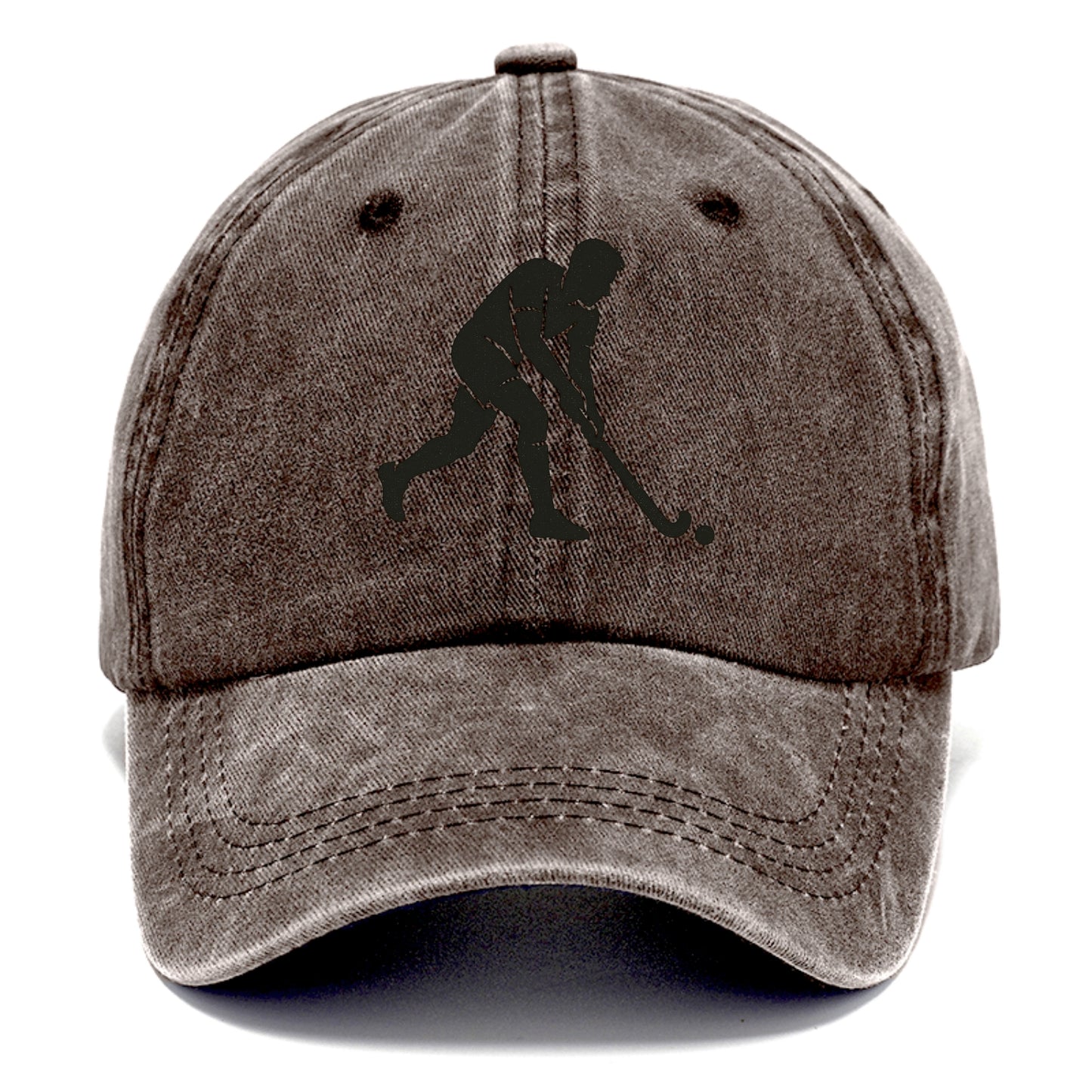 Field hockey player striking the ball - Classic Cap - Brown