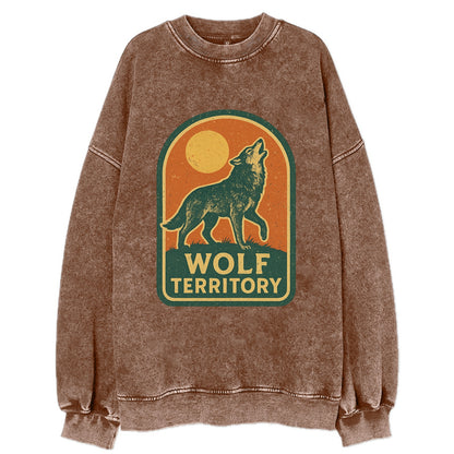 Wolf Territory Marking  - Vintage Sweatshirt - Brown