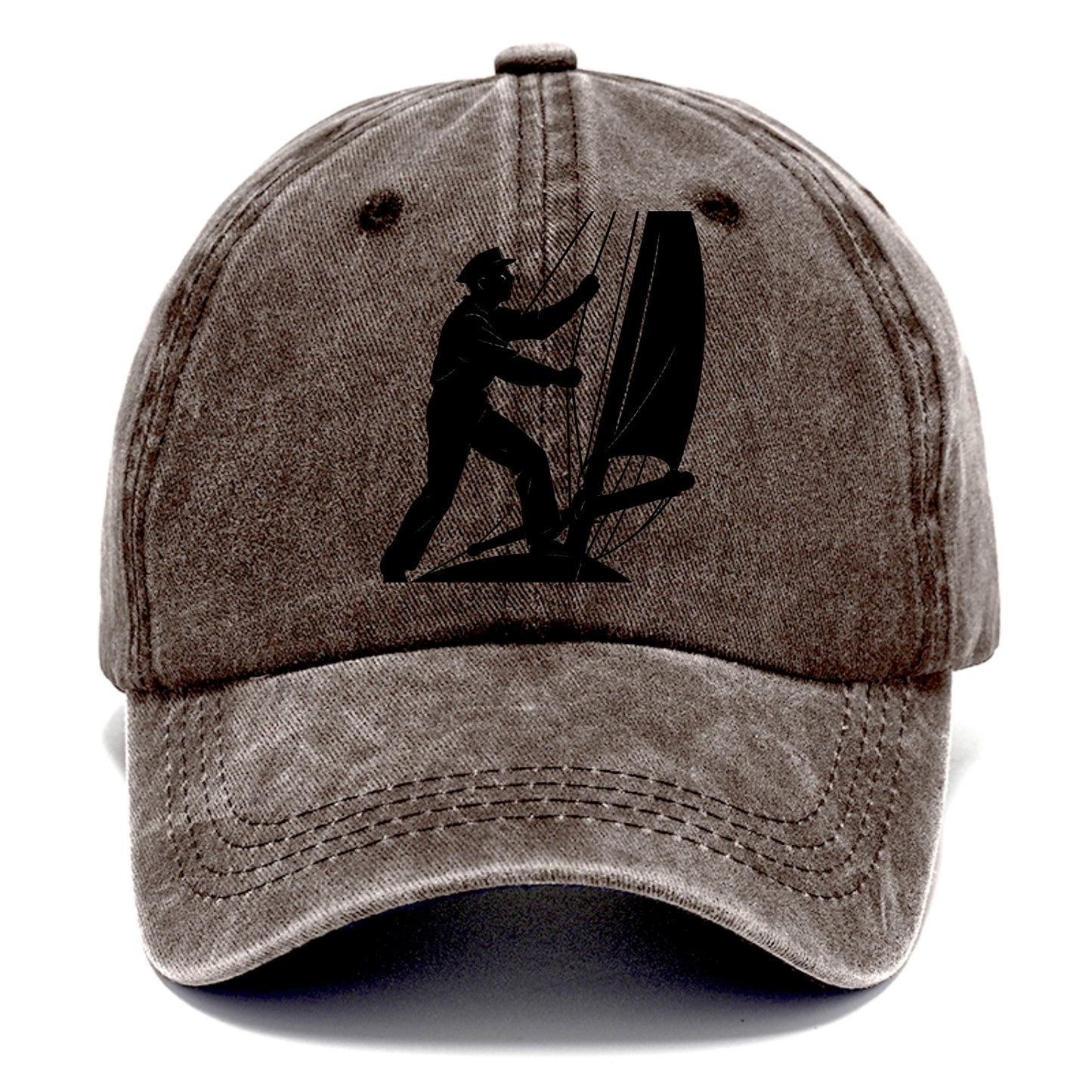 Sailor adjusting the boom on a sailboat - Classic Cap - Brown