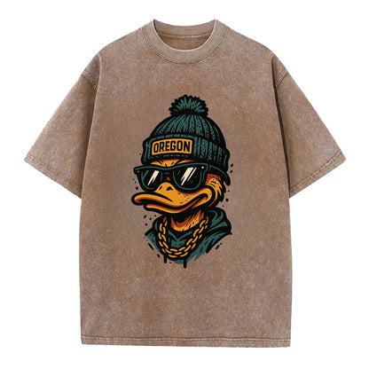 Eugene Duck wearing Oregon beanie with p - Vintage T-shirt - Brown