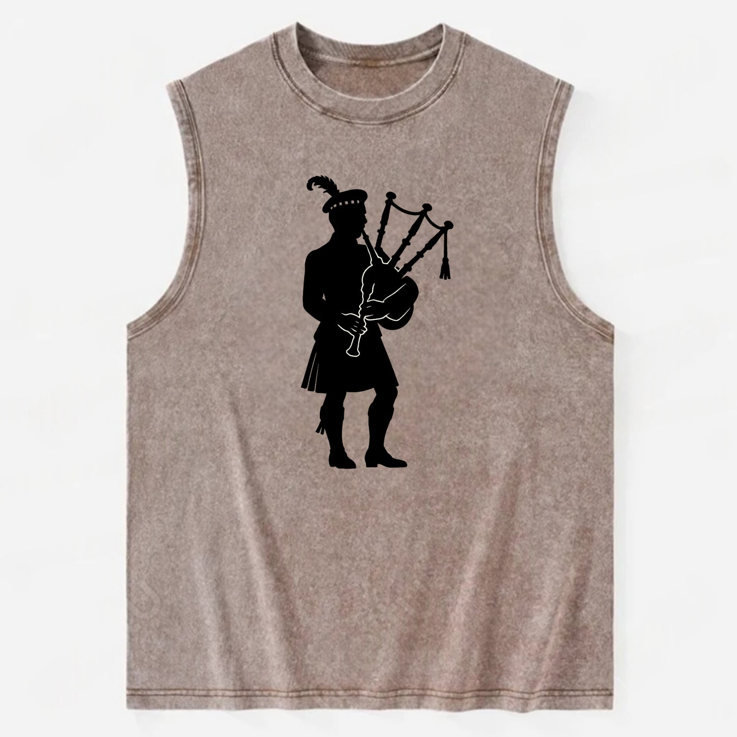 Bagpiper in traditional stance - Vintage Washed Tank - Brown
