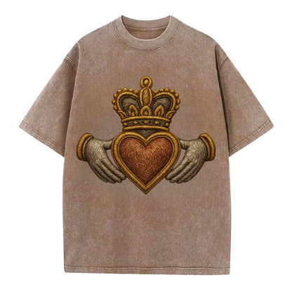 Claddagh  - Vintage T-shirt - Brown