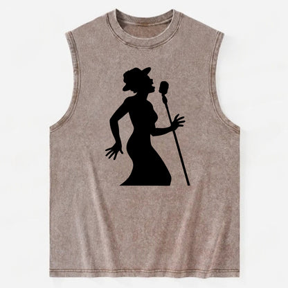 Jazz singer at vintage microphone - Vintage Washed Tank - Brown