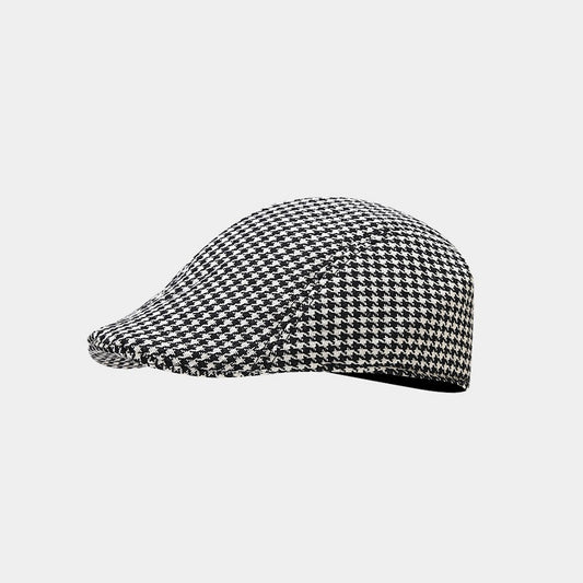 Chic Houndstooth Beret: British Style Winter Hat