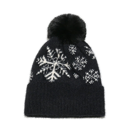 Cozy Snowflake Fleece-Lined Beanie for Women