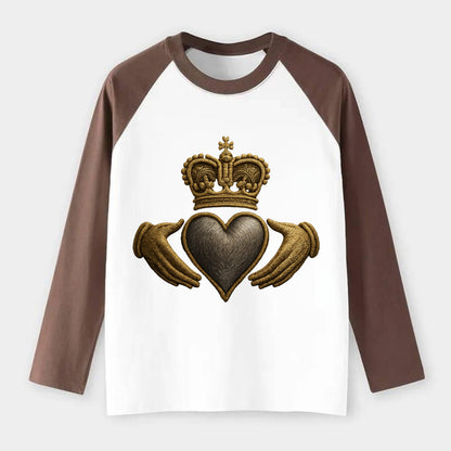 Claddagh Symbol  - Raglan Long Sleeve T-Shirt - Coffee