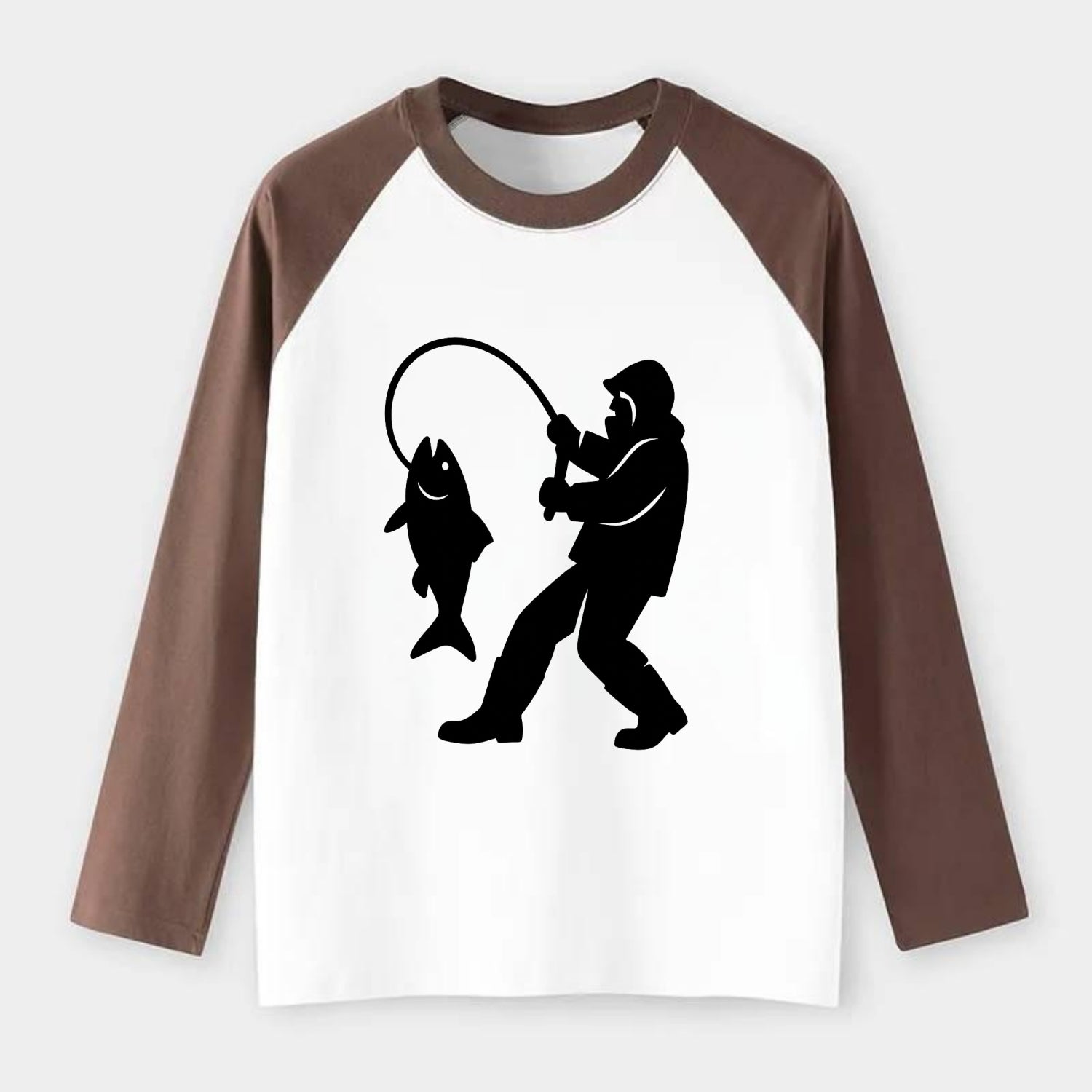 Alaskan fisherman hauling catch - Raglan Long Sleeve T-Shirt - Coffee